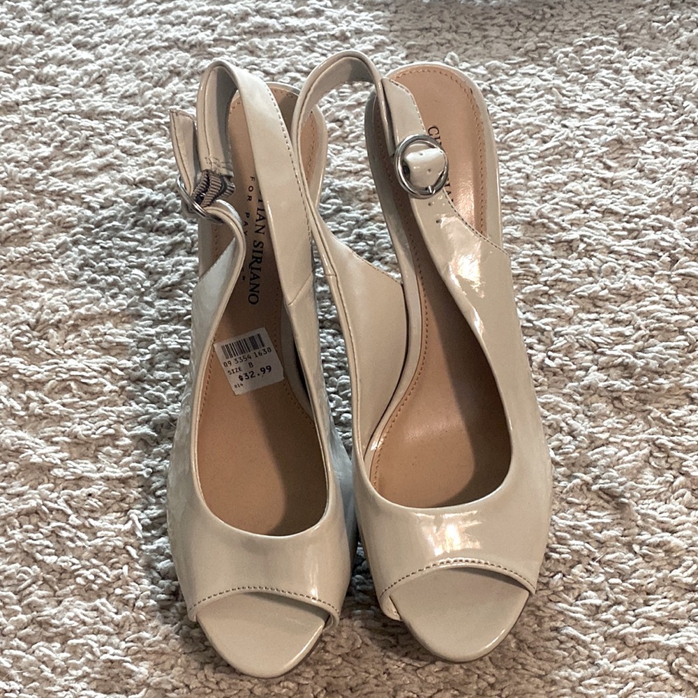 Open toe high heel women’s shoe